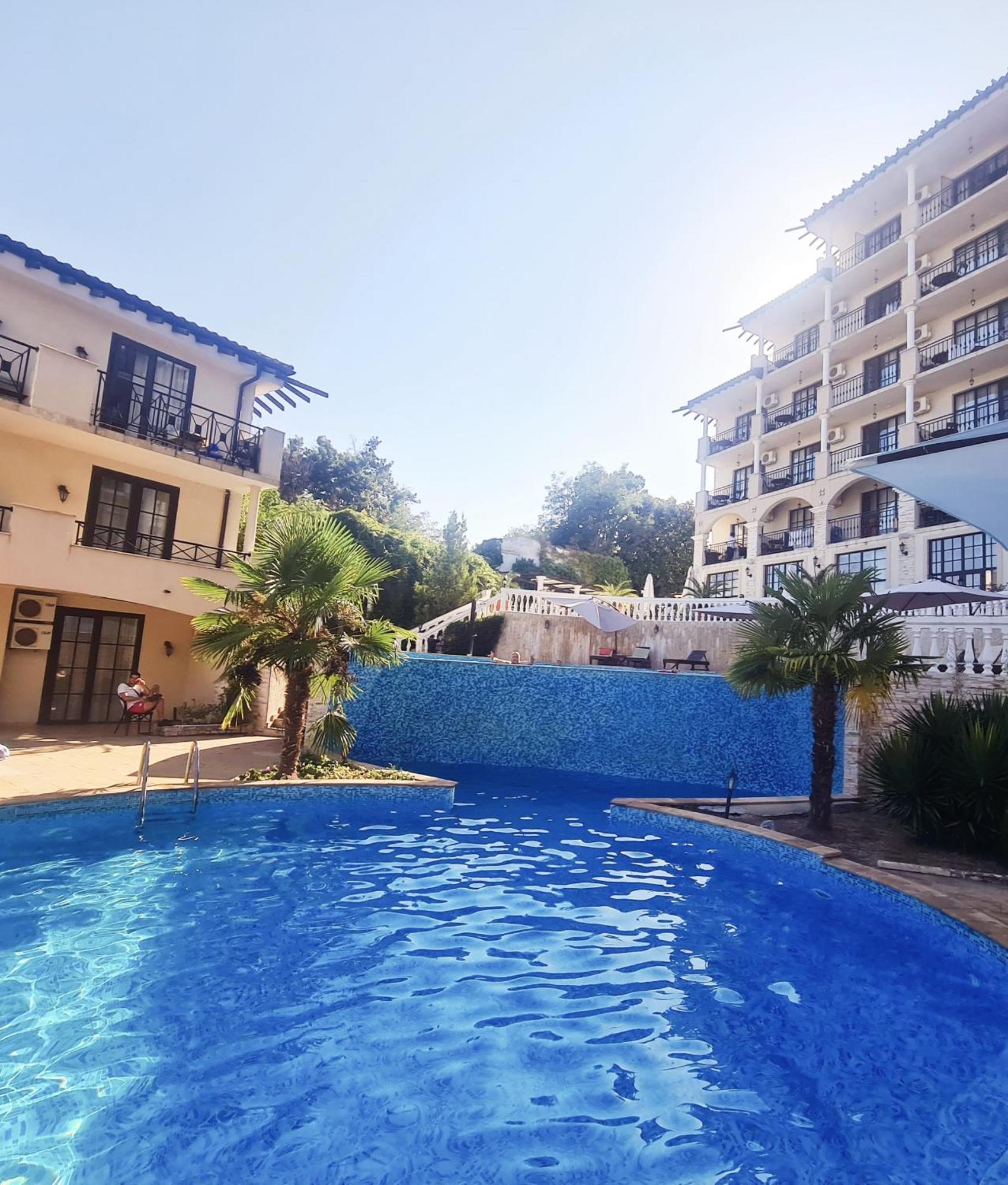 Apartment Almi - The Cliff Obzor Exterior foto